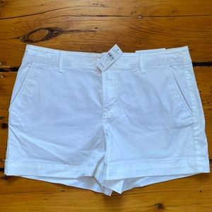 New with Tags Loft 4 inch “The Washed Twill Short” White